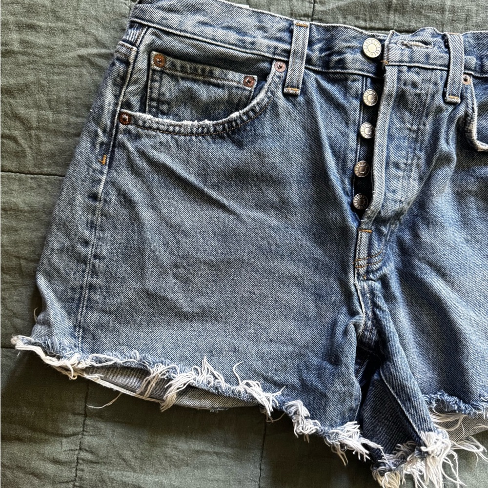 Agolde Parker Long Shorts in Skywave Medium Blue Wash Distressed Denim Shorts - Picture 11 of 12